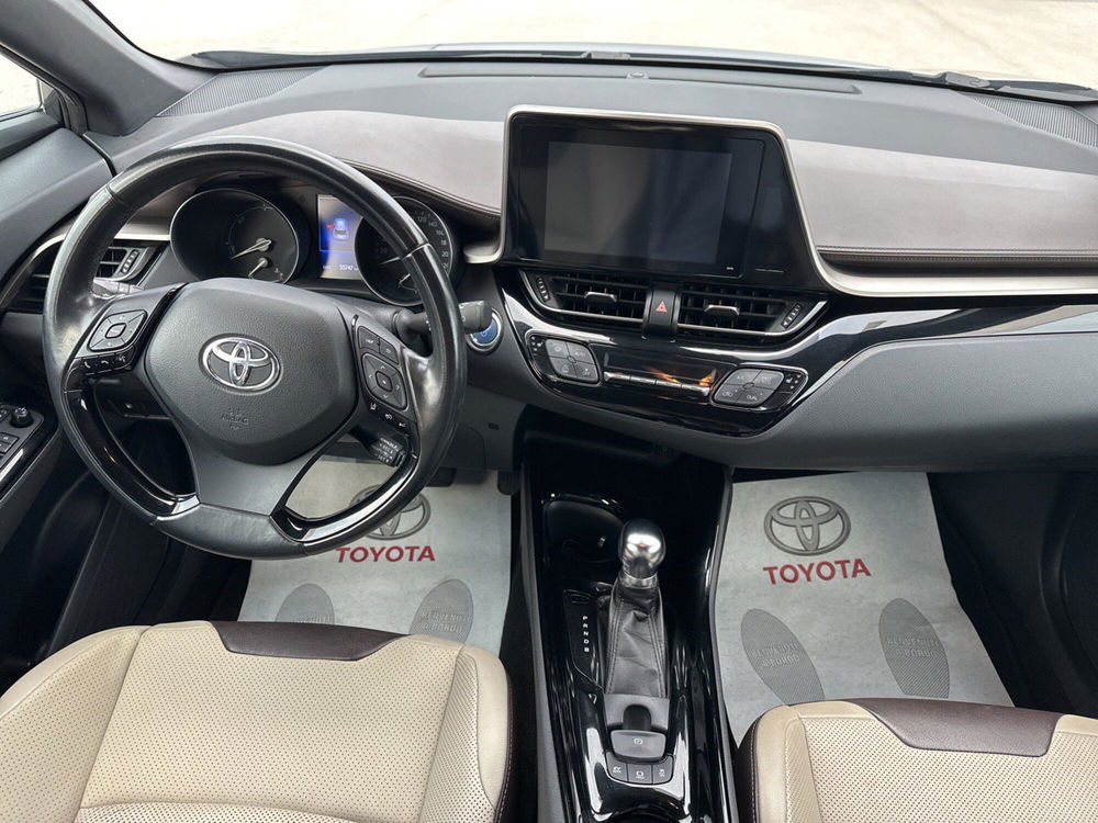 Toyota Toyota C-HR usata a Siracusa (8)