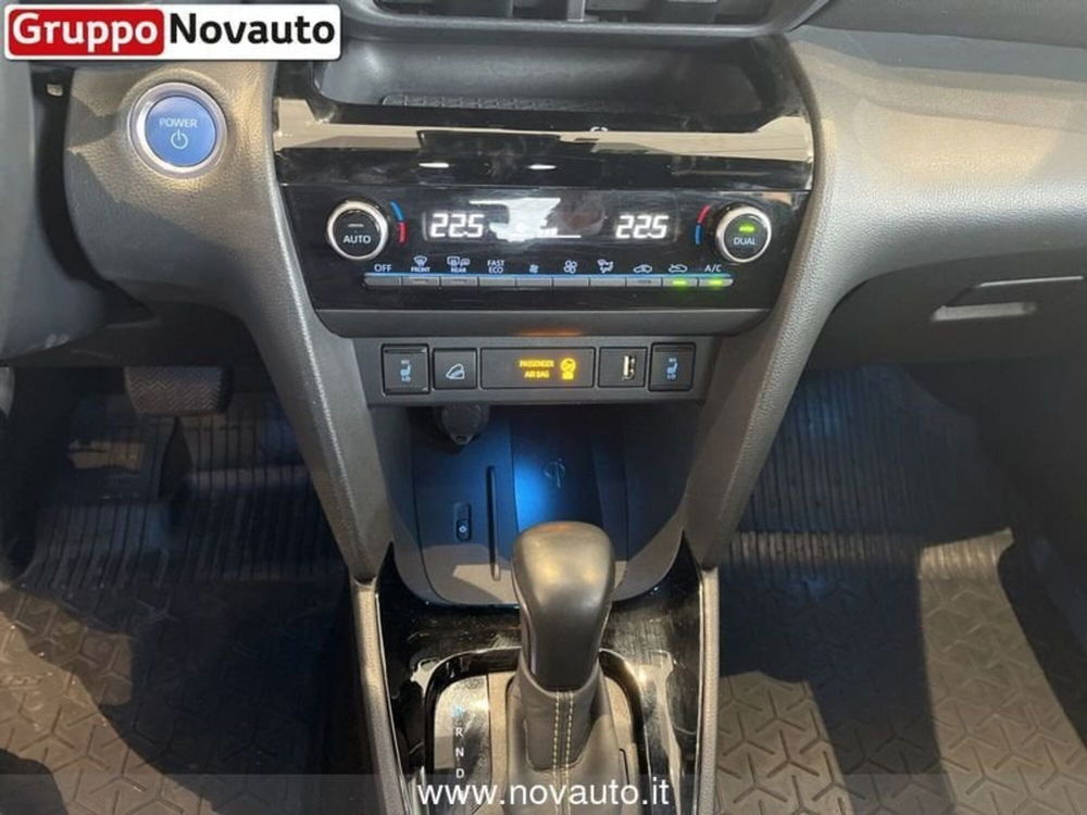 Toyota Yaris Cross usata a Varese (13)