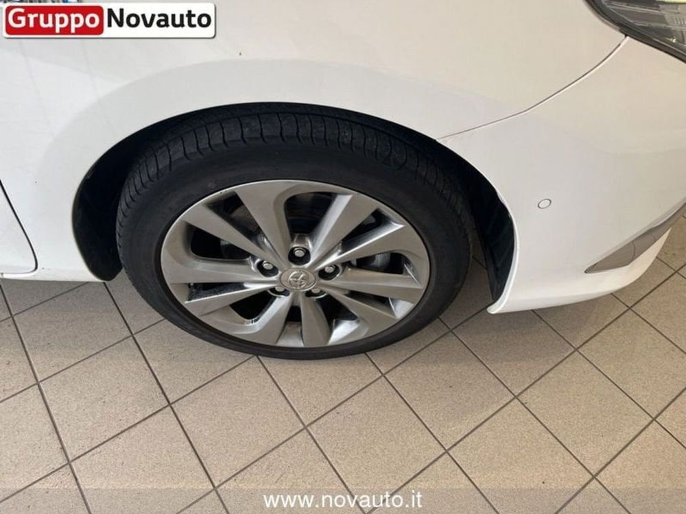 Toyota Auris usata a Varese (14)