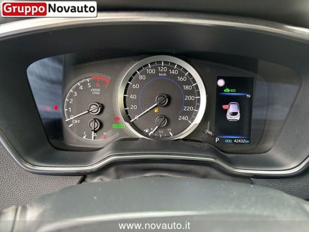 Toyota Corolla Touring Sports usata a Varese (14)