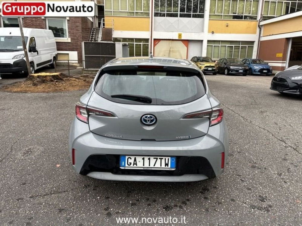 Toyota Corolla Touring Sports usata a Varese (8)