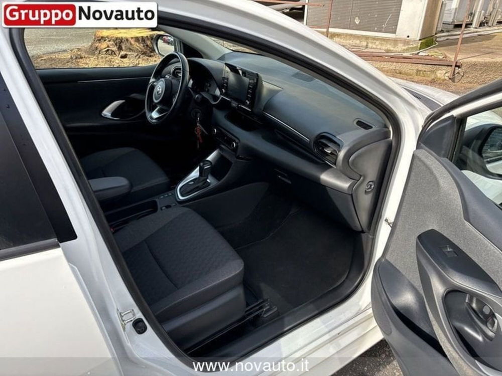 Toyota Yaris Cross usata a Varese (14)