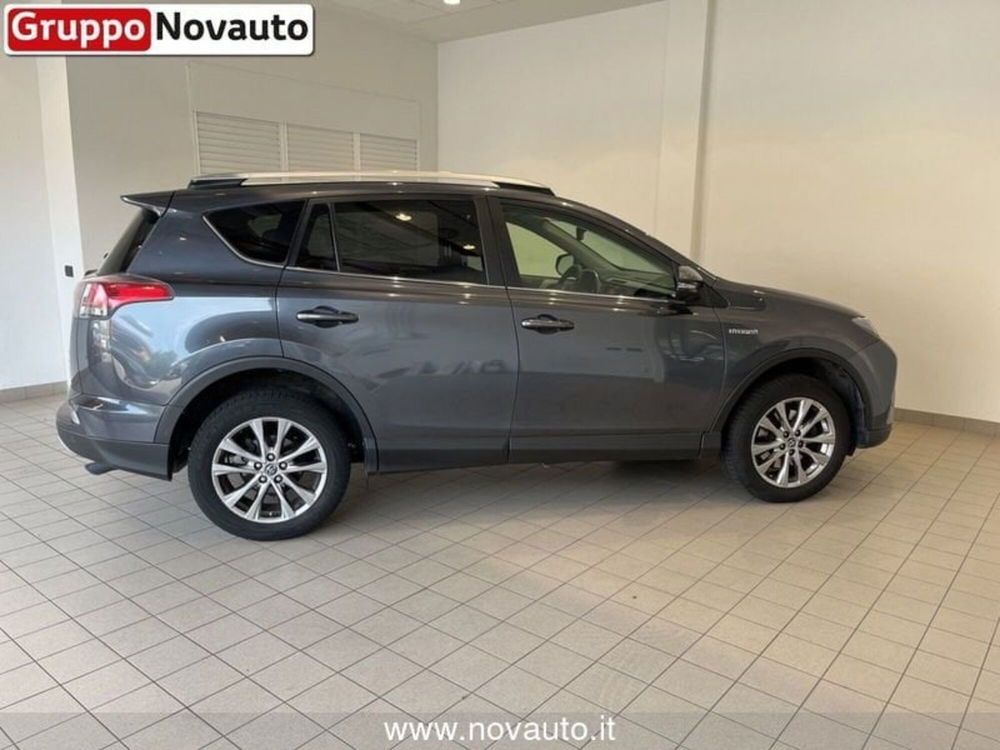 Toyota Rav4 usata a Varese (16)