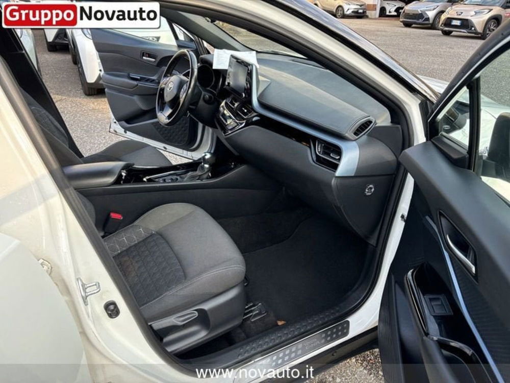 Toyota Toyota C-HR usata a Varese (14)