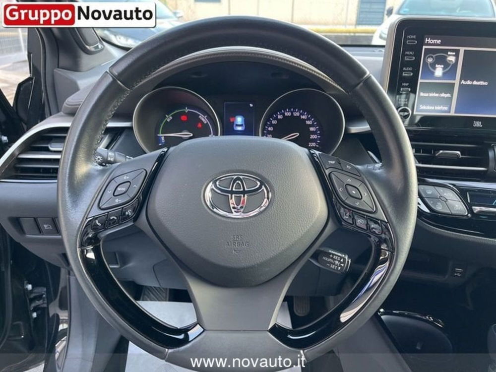 Toyota Toyota C-HR usata a Varese (12)