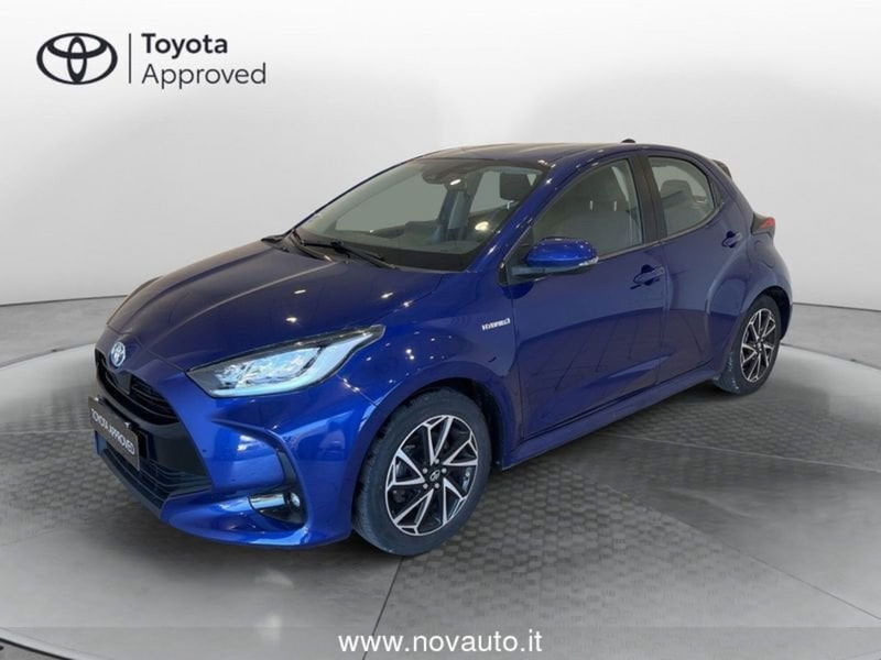 Toyota Yaris 1.5 Hybrid 5 porte Lounge Blue del 2020 usata a Varese