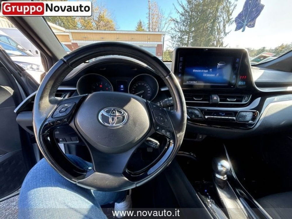 Toyota Toyota C-HR usata a Varese (16)