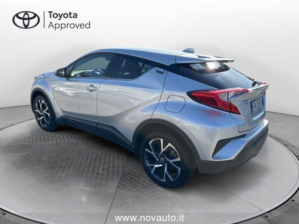 Toyota Toyota C-HR usata a Varese (3)