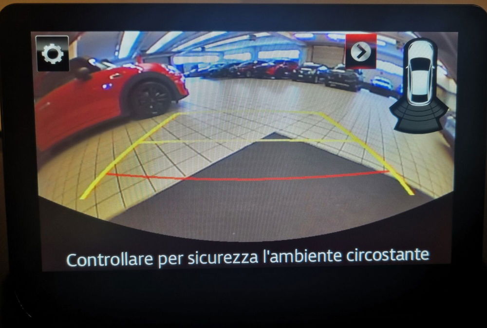 Mazda Mazda2 nuova a Pavia (12)