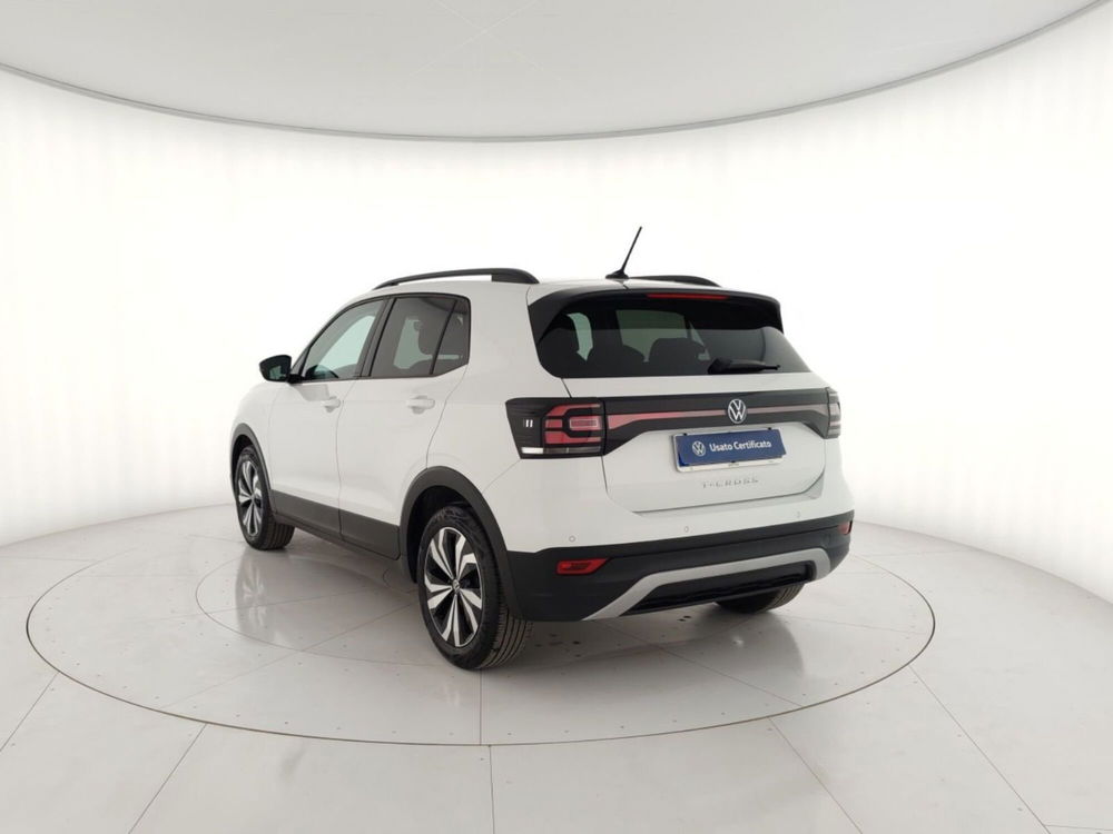 Volkswagen T-Cross usata a Massa-Carrara (2)