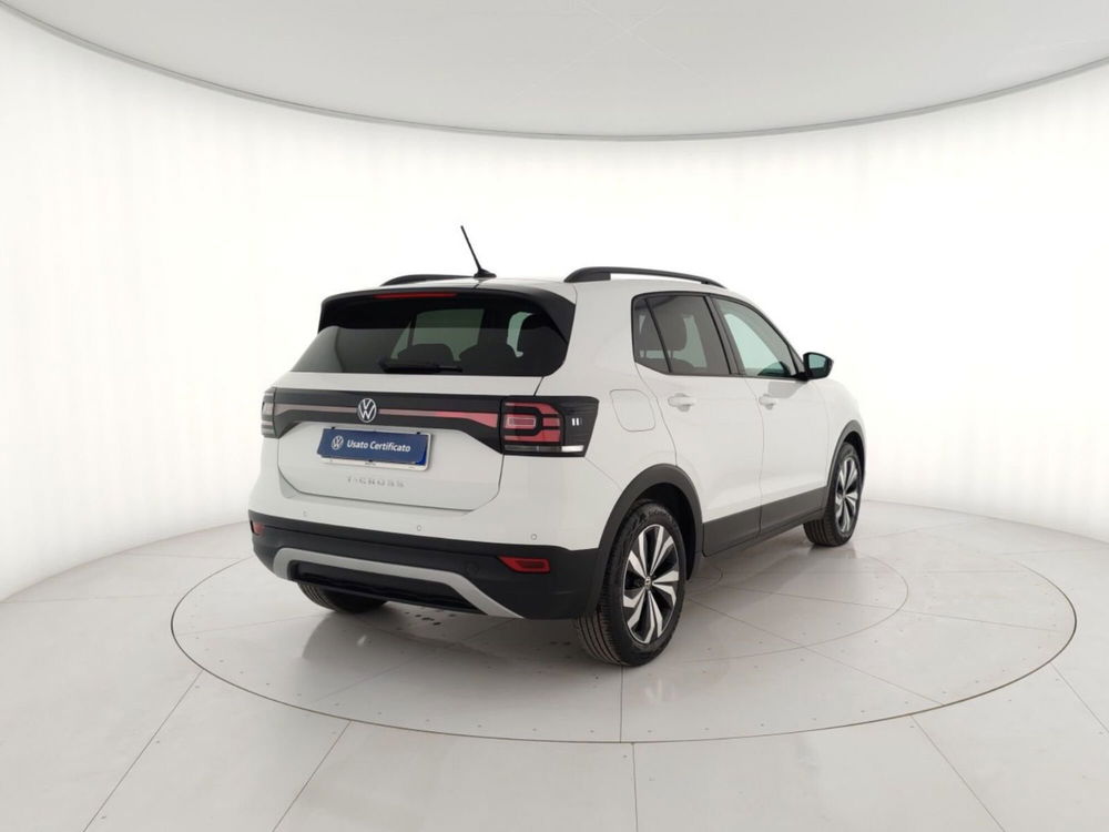 Volkswagen T-Cross usata a Massa-Carrara (3)