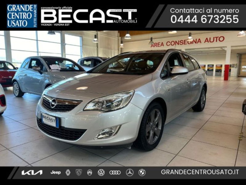 Opel Astra Station Wagon 1.7 CDTI 125CV Sports Elective del 2012 usata a Brendola