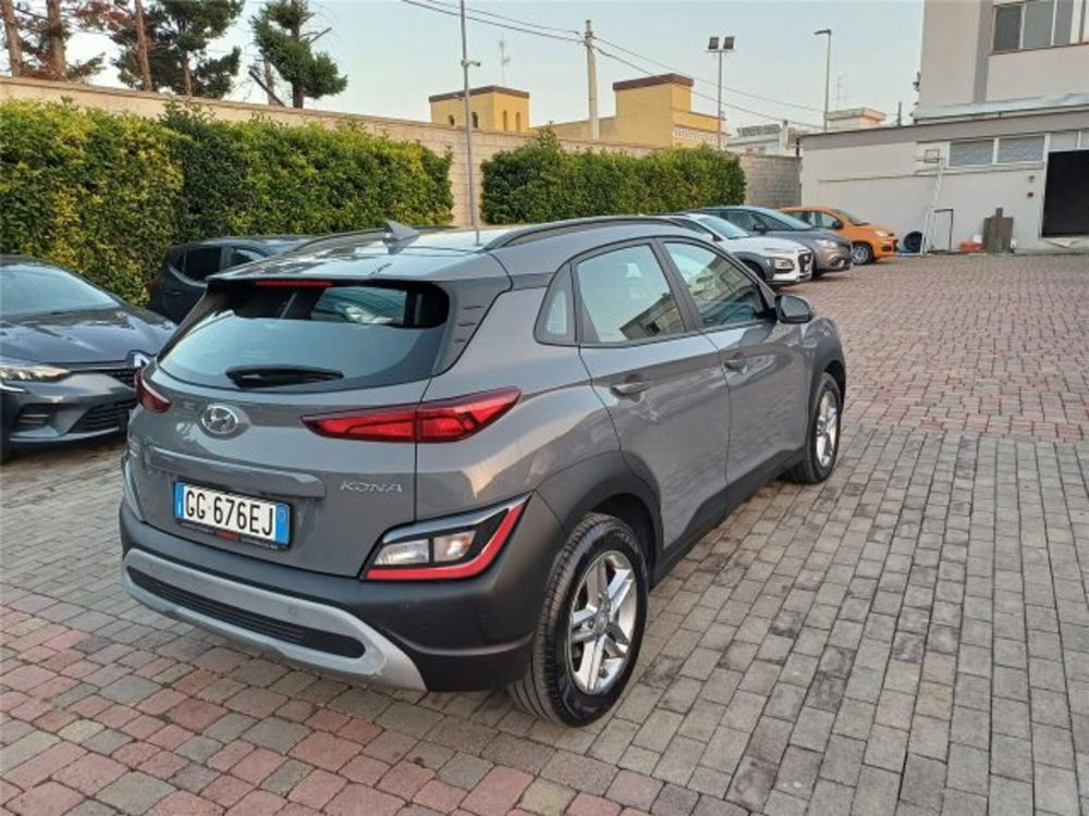 Hyundai Kona usata a Bari (6)