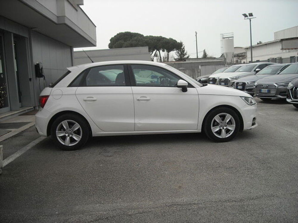 Audi A1 Sportback usata a Lucca (7)