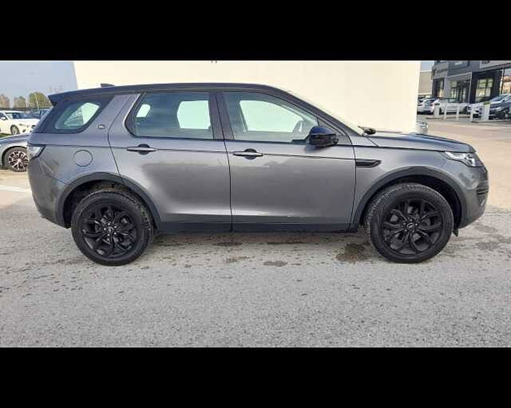 Land Rover Discovery Sport usata a Ravenna (4)