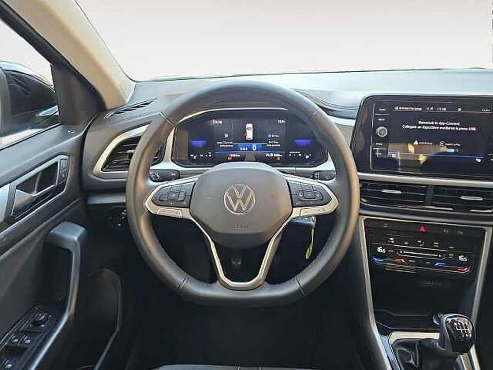 Volkswagen T-Roc usata a Lecco (7)