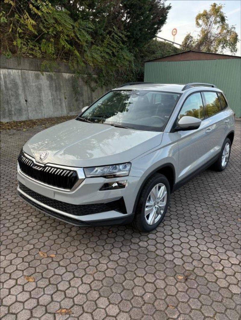 Skoda Karoq 1.0 TSI S-Tech  nuova a Monza