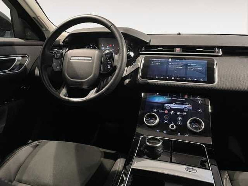 Land Rover Range Rover Velar usata a Ravenna (13)