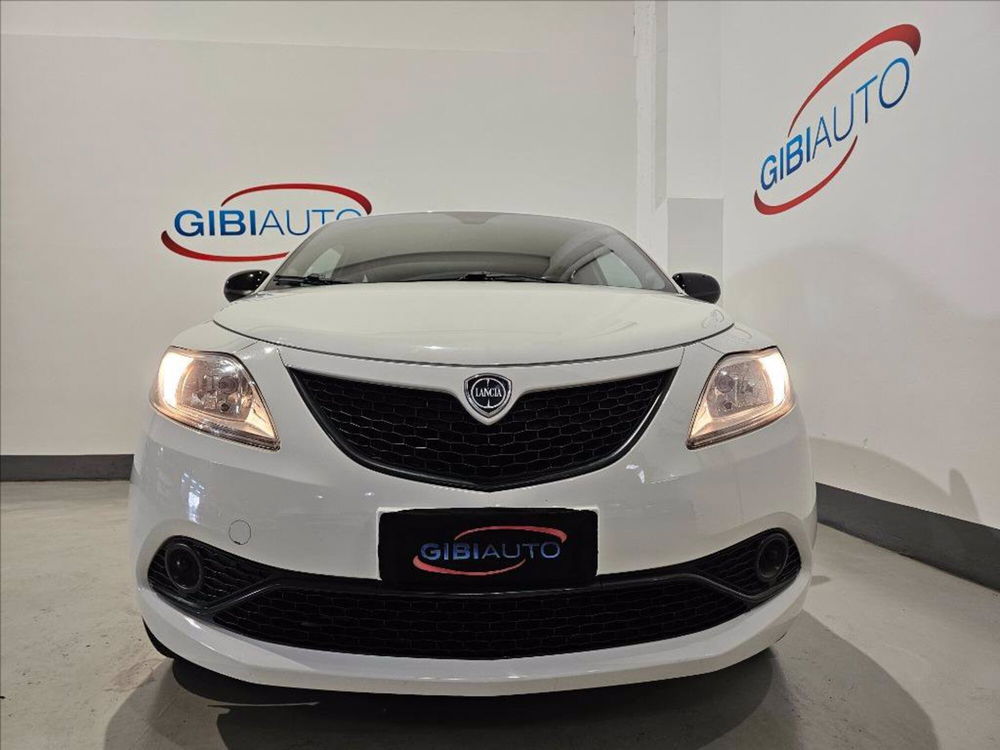 Lancia Ypsilon usata a Palermo (3)