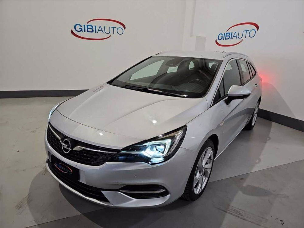 Opel Astra Station Wagon usata a Palermo (15)