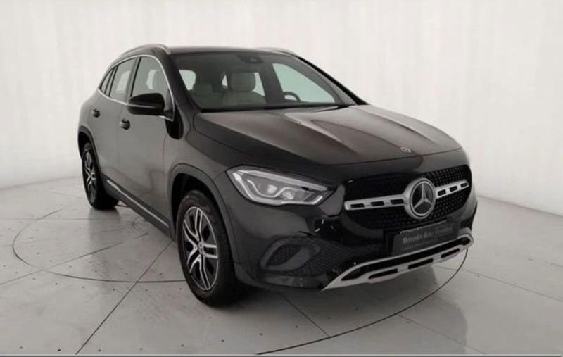 Mercedes-Benz GLA SUV 180 d Automatic Sport Plus del 2021 usata a Marigliano