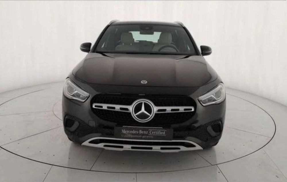 Mercedes-Benz GLA SUV usata a Napoli (3)