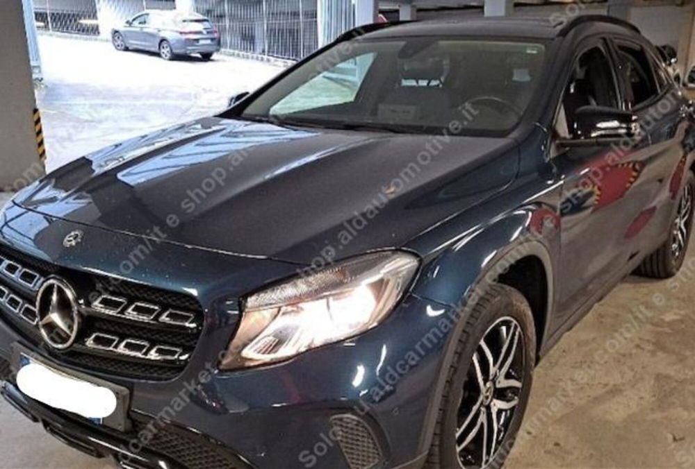 Mercedes-Benz GLA SUV usata a Lecce