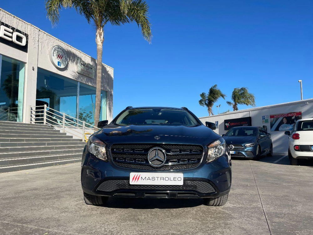 Mercedes-Benz GLA SUV usata a Lecce (8)