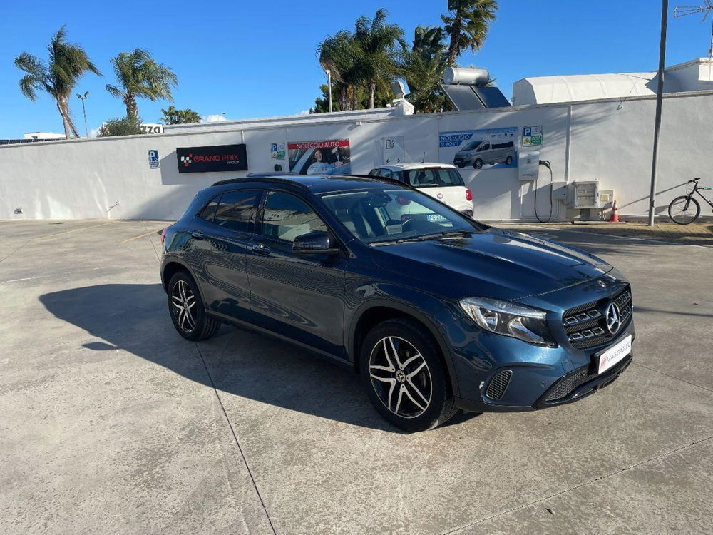 Mercedes-Benz GLA SUV usata a Lecce (9)