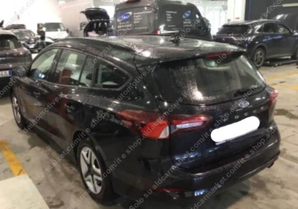 Ford Focus Station Wagon usata a Lecce (2)