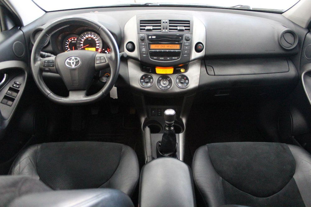 Toyota Rav4 usata a Potenza (7)