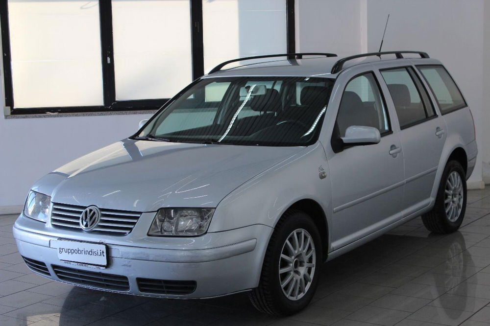 Volkswagen Bora Variant usata a Potenza (3)