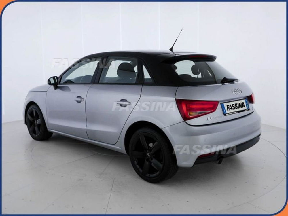 Audi A1 Sportback usata a Milano (4)