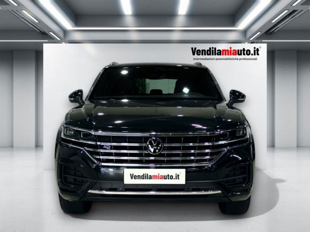 Volkswagen Touareg usata a Milano (5)