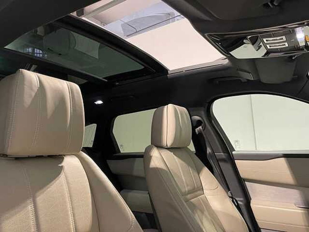 Land Rover Range Rover Velar usata a Ravenna (13)