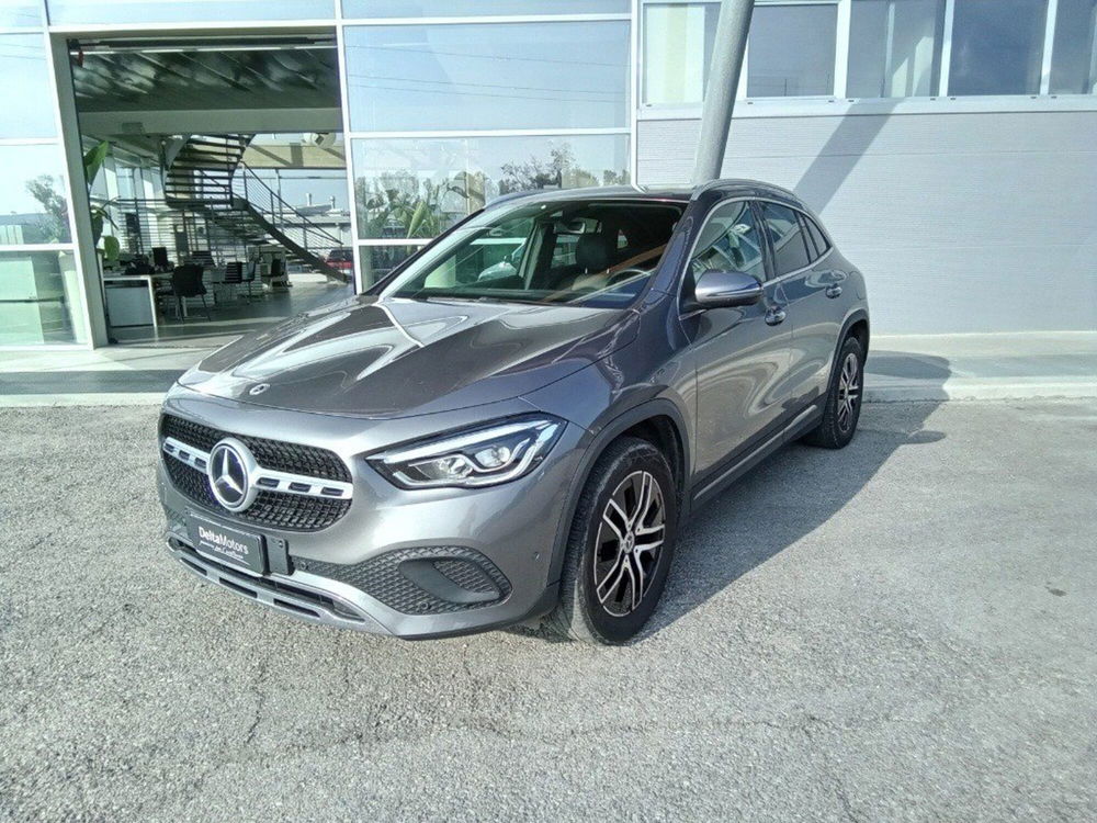 Mercedes-Benz GLA SUV usata a Macerata