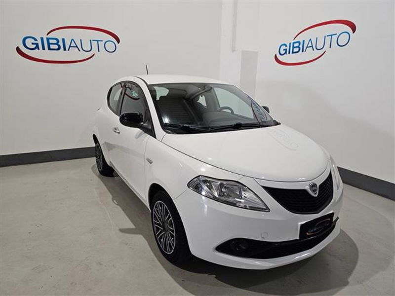 Lancia Ypsilon 1.2 69 CV 5 porte Gold  del 2018 usata a Palermo