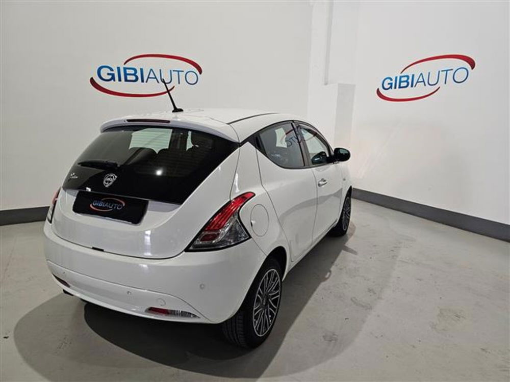 Lancia Ypsilon usata a Palermo (9)