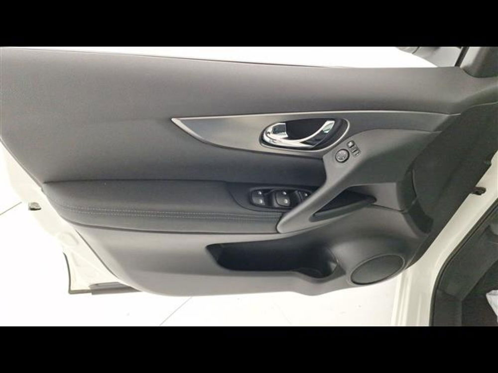 Nissan Qashqai usata a Milano (15)