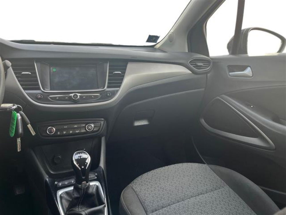 Opel Crossland X usata a Livorno (13)