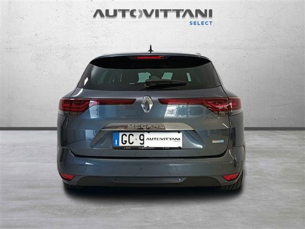 Renault Megane E-Tech Electric usata a Como (4)