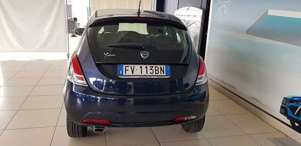 Lancia Ypsilon usata a Pordenone (5)