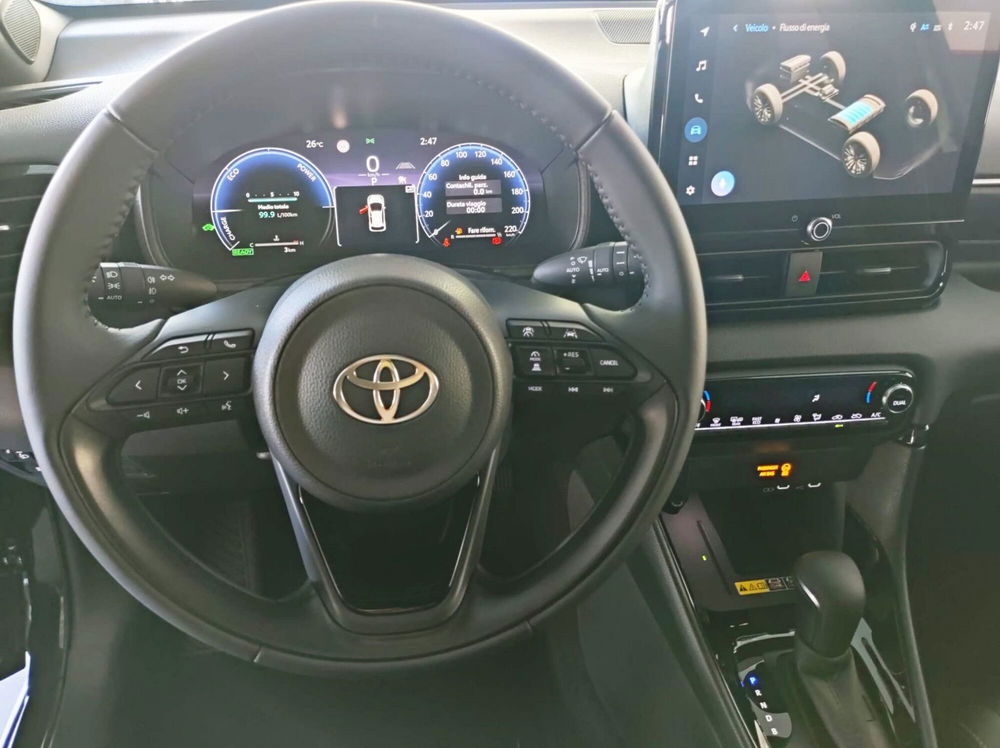 Toyota Yaris nuova a Lecco (10)