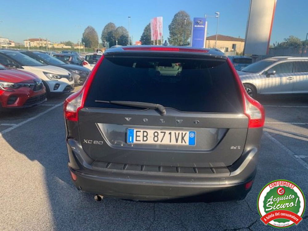 Volvo XC60 usata a Lucca (4)