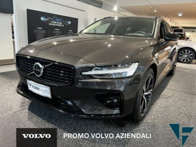 Volvo V60 B4 automatico Plus Dark  del 2023 usata a Tavagnacco