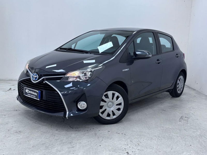 Toyota Yaris 1.5 Hybrid 5 porte Active  del 2015 usata a Lurate Caccivio