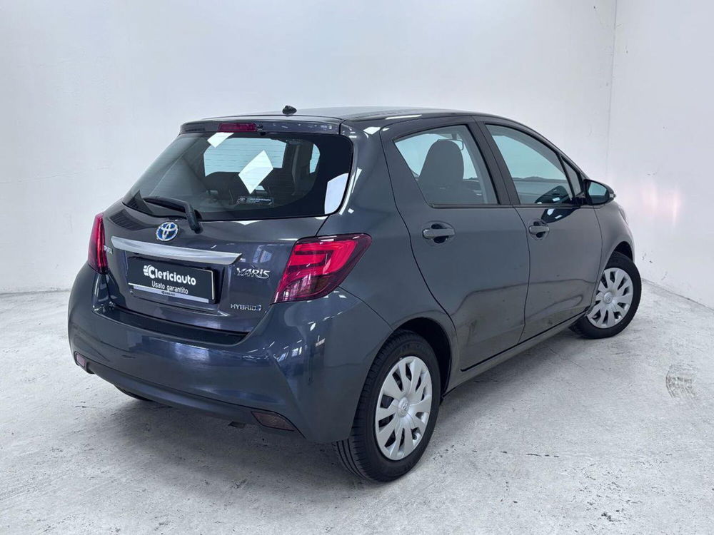 Toyota Yaris usata a Como (2)