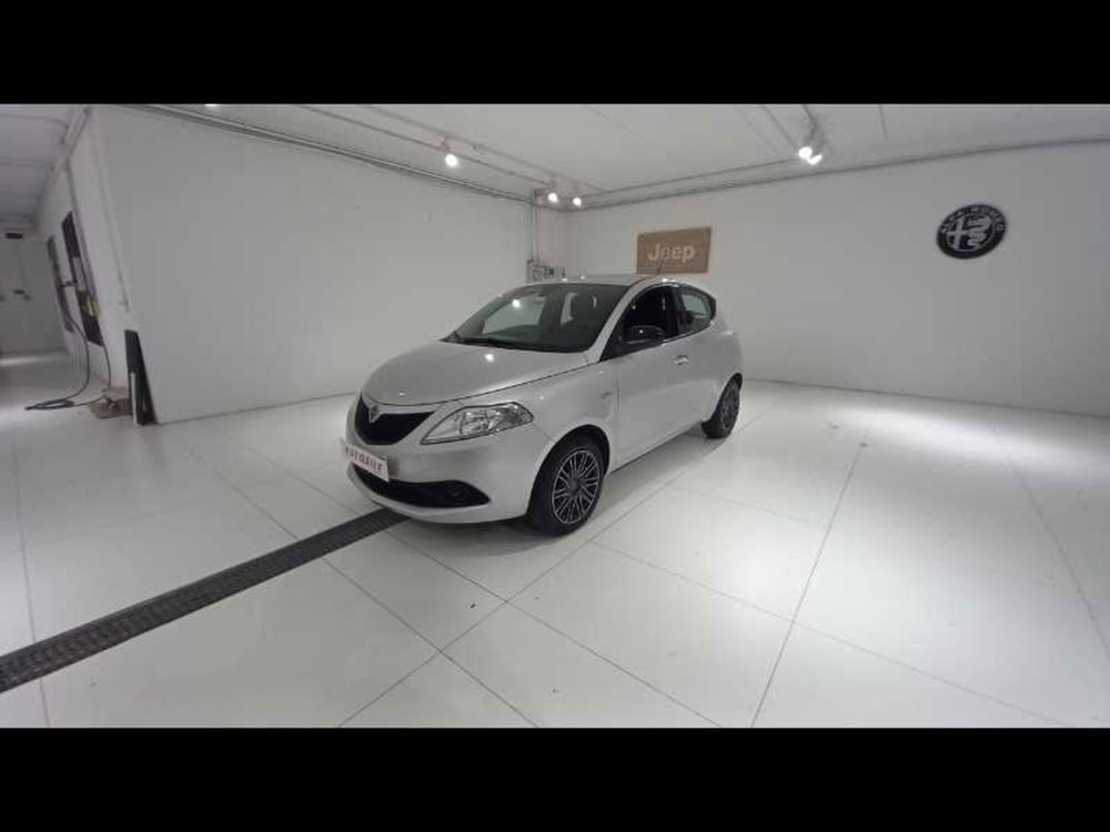 Lancia Ypsilon usata a Treviso