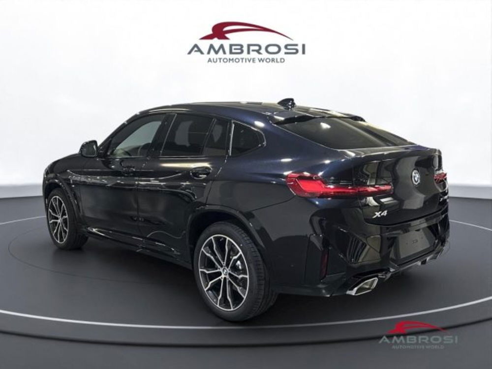 BMW X4 nuova a Perugia (4)