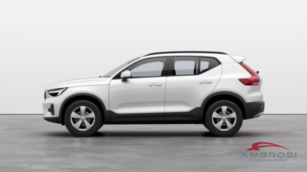 Volvo XC40 nuova a Perugia (2)